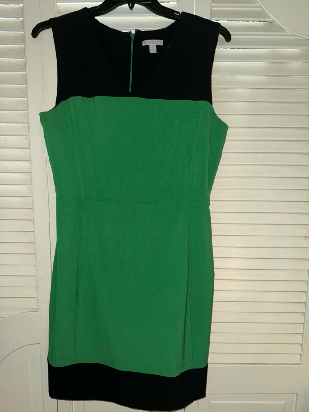 New York & Company Green and Black Colorblock Mini Dress